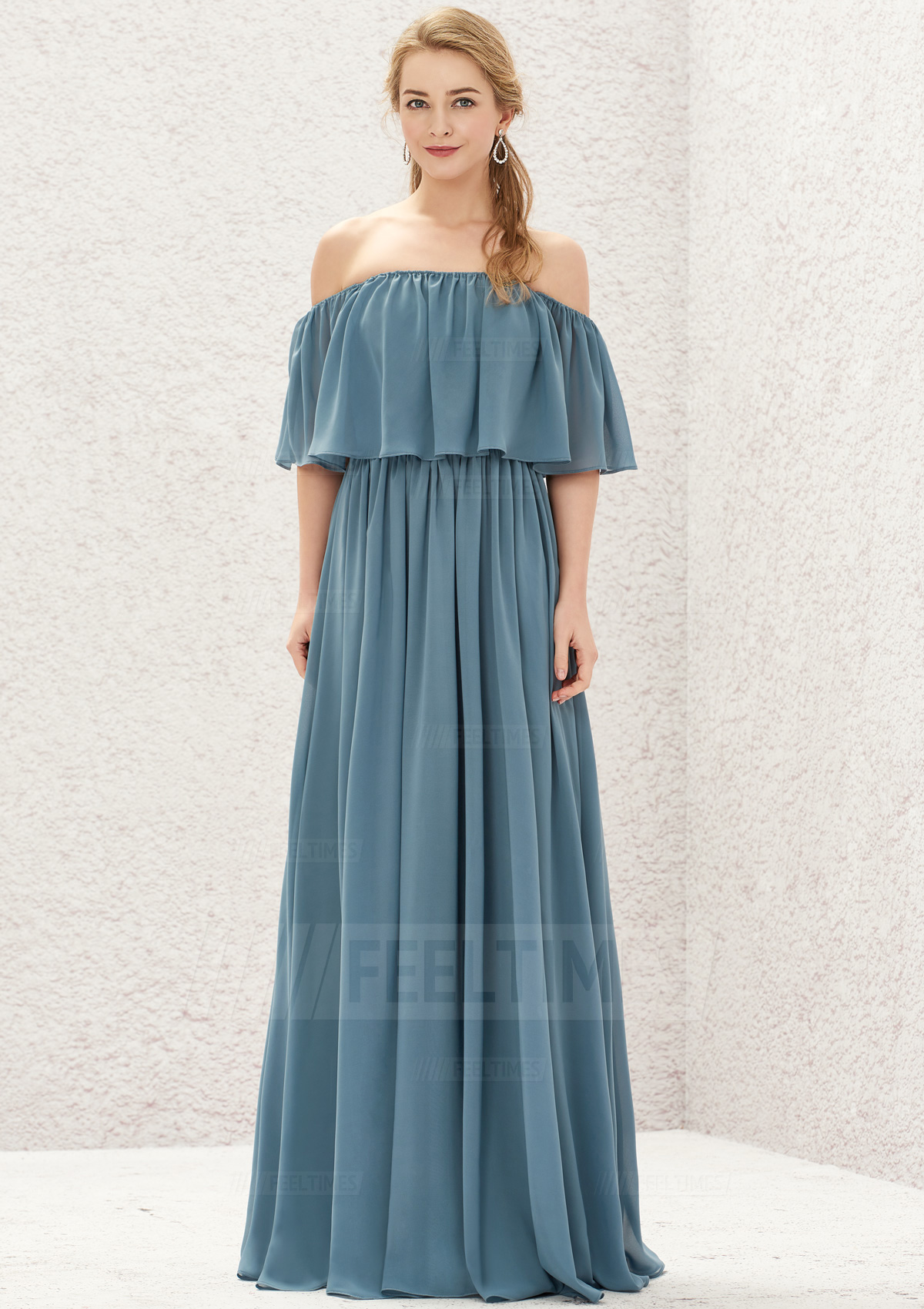 A-line/Princess Sleeveless Long/Floor-Length Chiffon Bridesmaid Dress With Pleated